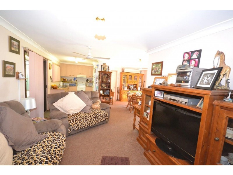 318 Gordons road, Alloway QLD 4670