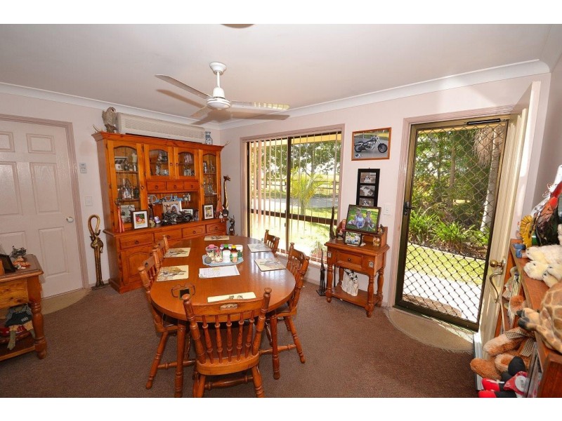 318 Gordons road, Alloway QLD 4670