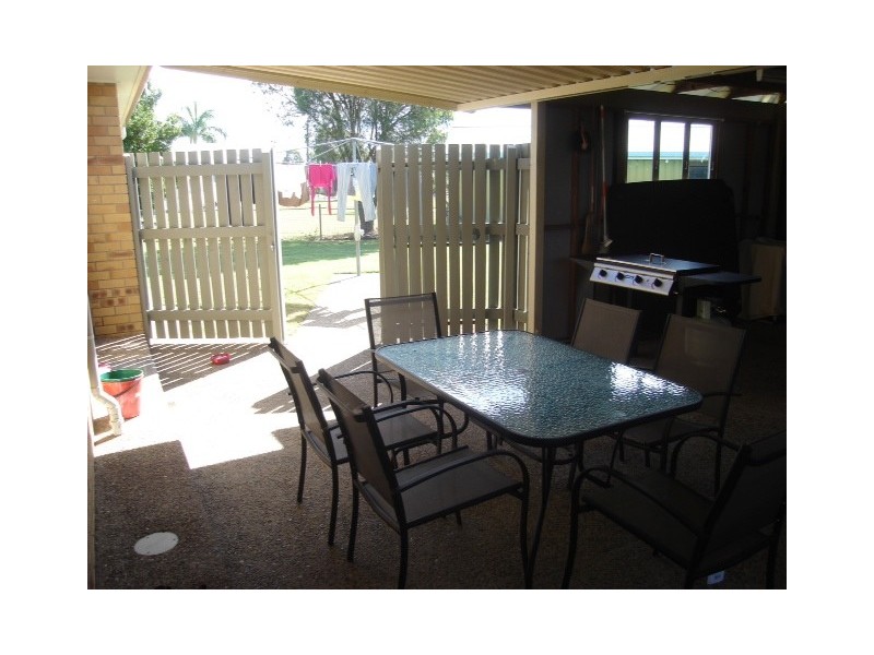 3 Brewer street, Bundaberg North QLD 4670