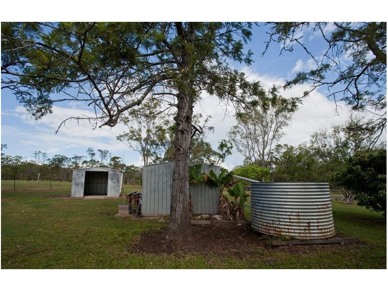 10 baillies, Moore Park Beach QLD 4670