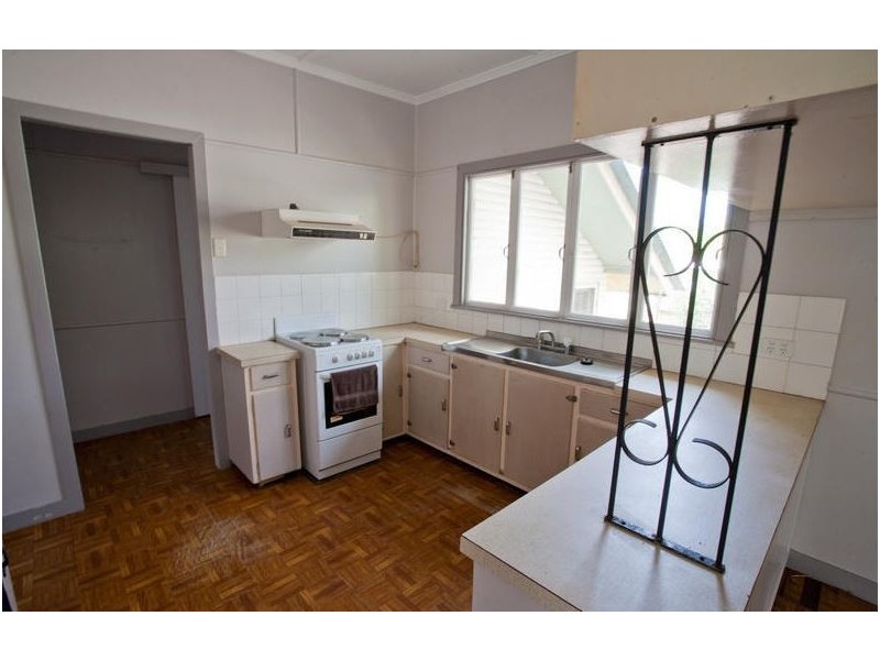 10 baillies, Moore Park Beach QLD 4670