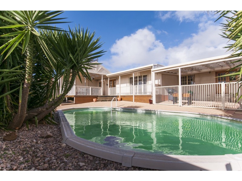 15 Ariel Street, Hallett Cove SA 5158