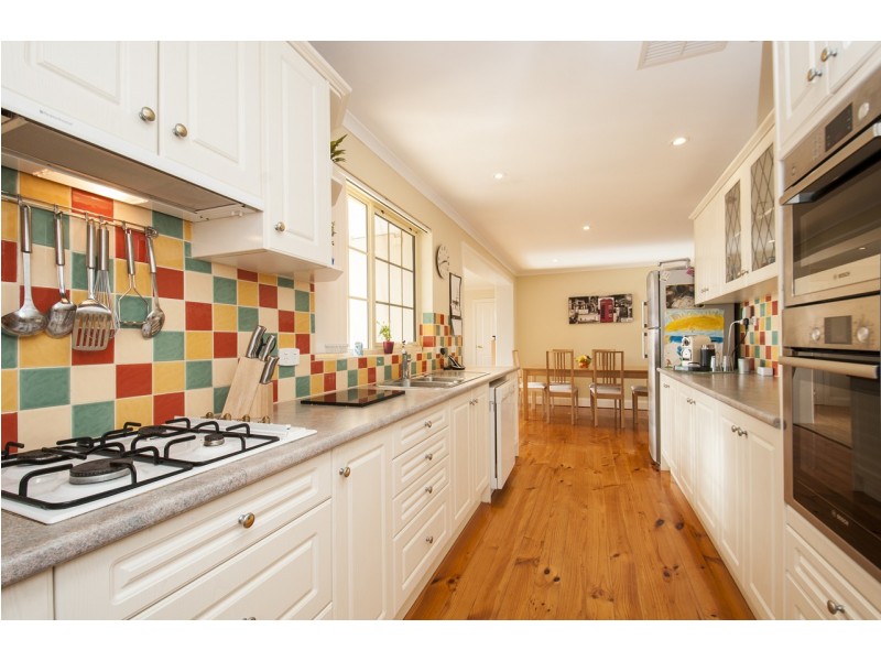 15 Ariel Street, Hallett Cove SA 5158