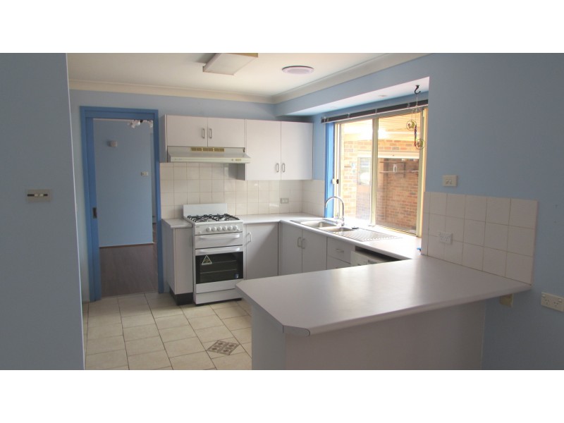 19 Aquamarine Drive, Eagle Vale NSW 2558