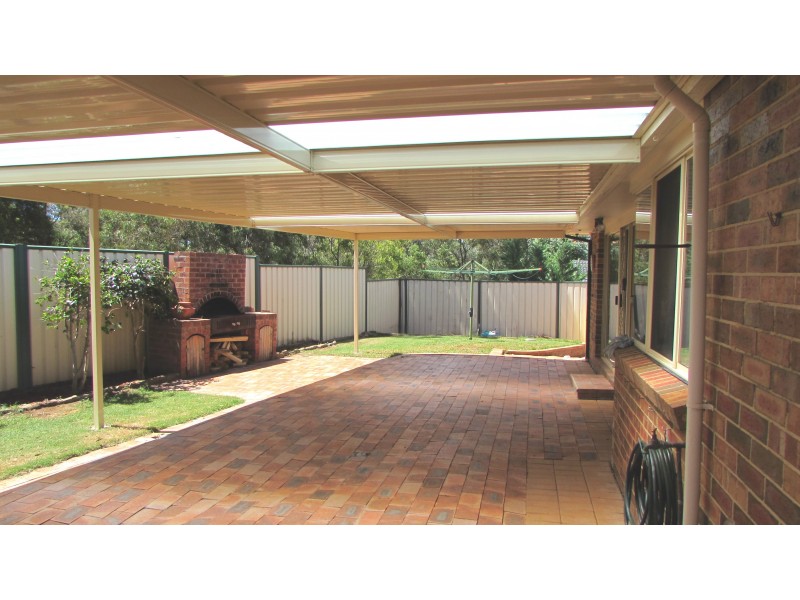 19 Aquamarine Drive, Eagle Vale NSW 2558