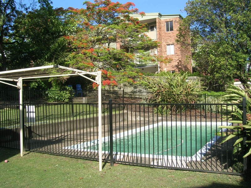 8 Pioneer St, Toowong QLD 4066