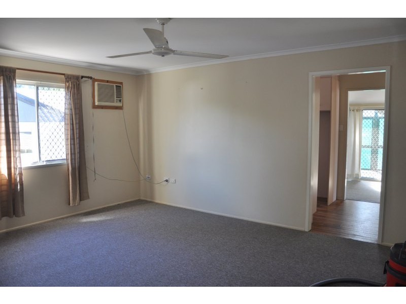 11 Whiting, Beachmere QLD 4510