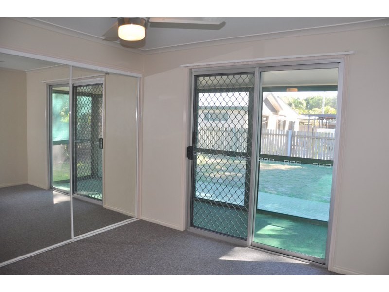 11 Whiting, Beachmere QLD 4510