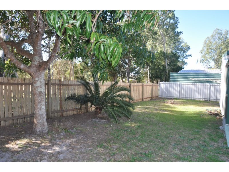 11 Whiting, Beachmere QLD 4510