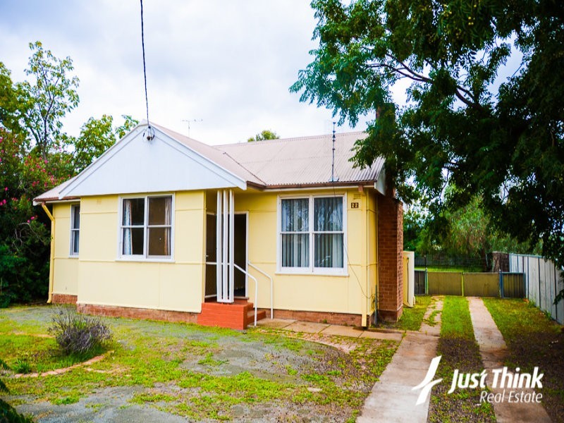 22 Warren Street, Nyngan NSW 2825