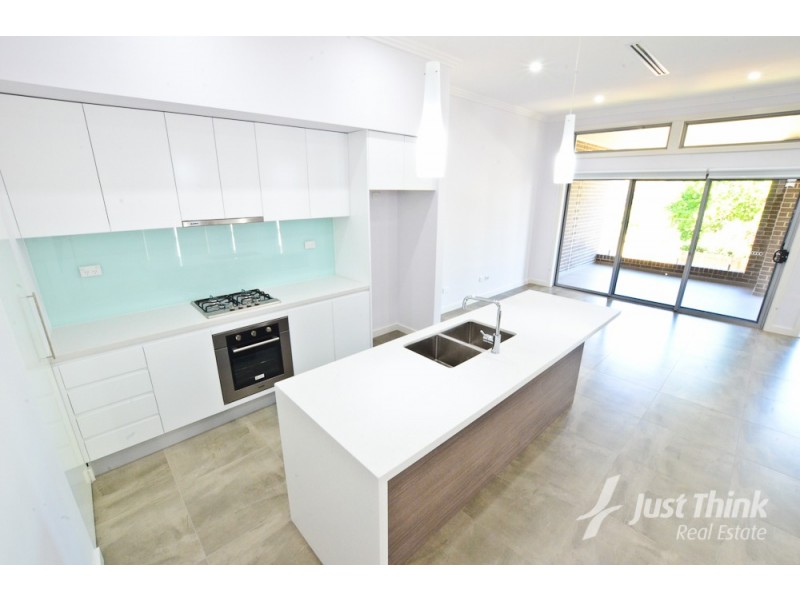 4 Carver Place, Dundas Valley NSW 2117