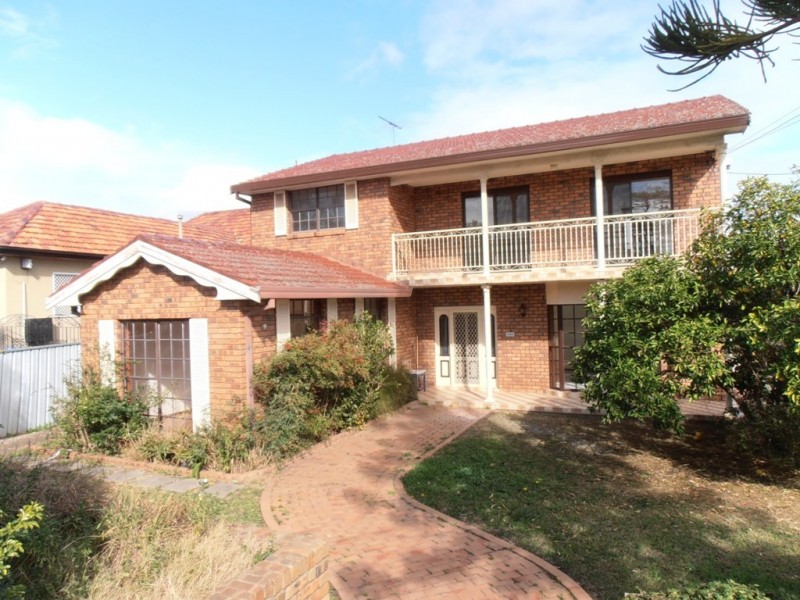 1 Hillcrest Avenue, Villawood NSW 2163