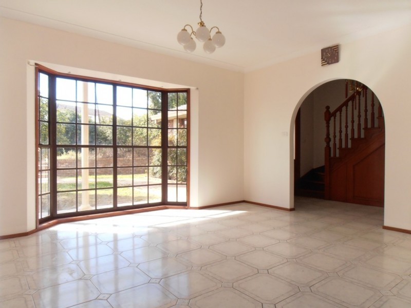 1 Hillcrest Avenue, Villawood NSW 2163