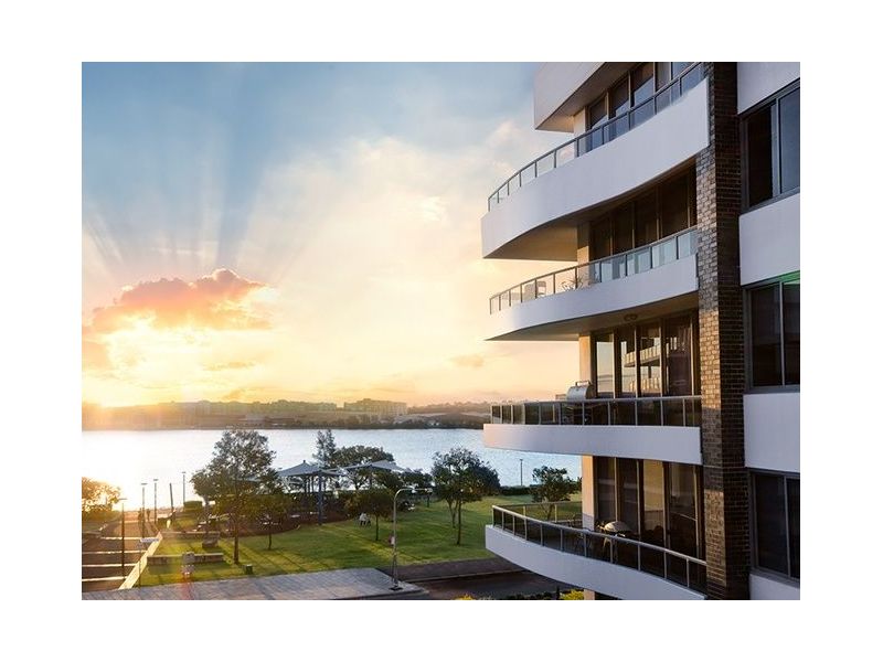 8 Mary Street, Rhodes  NSW 2138