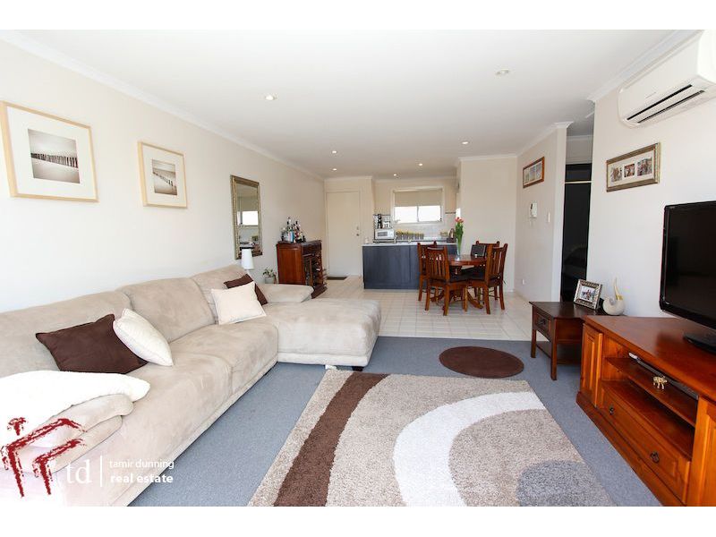 37 Hamra Drive, Smithfield SA 5114