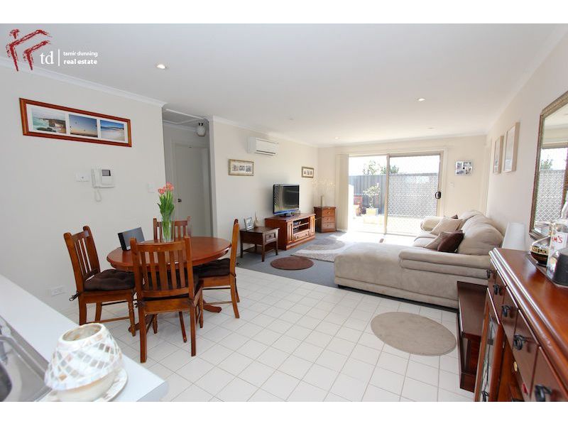 37 Hamra Drive, Smithfield SA 5114