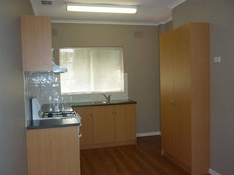 4/6 Hale Street, Everard Park  SA 5035