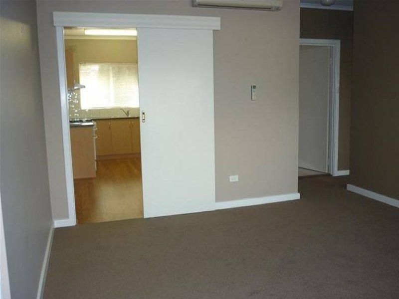 4/6 Hale Street, Everard Park  SA 5035