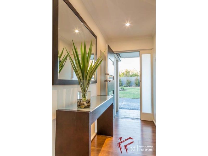 75 Knightsbridge Avenue, Valley View  SA 5093