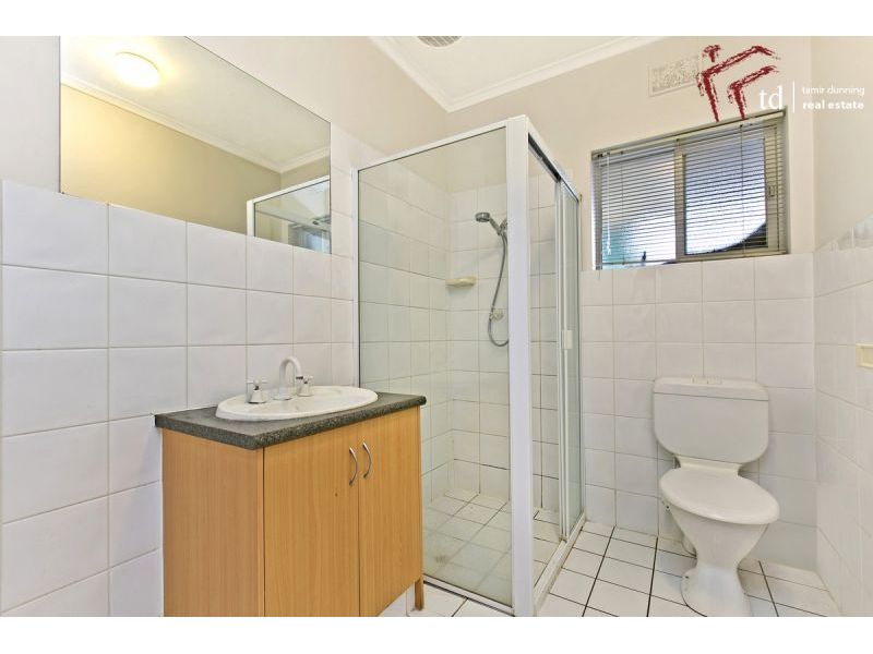 4/6 Hale Street, Everard Park  SA 5035