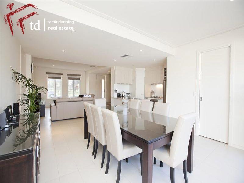 2/18 Kincaid Road, Henley Beach South  SA 5022