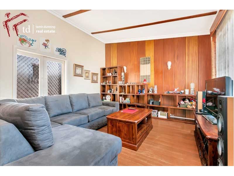 38 Branson Avenue, Clearview  SA 5085