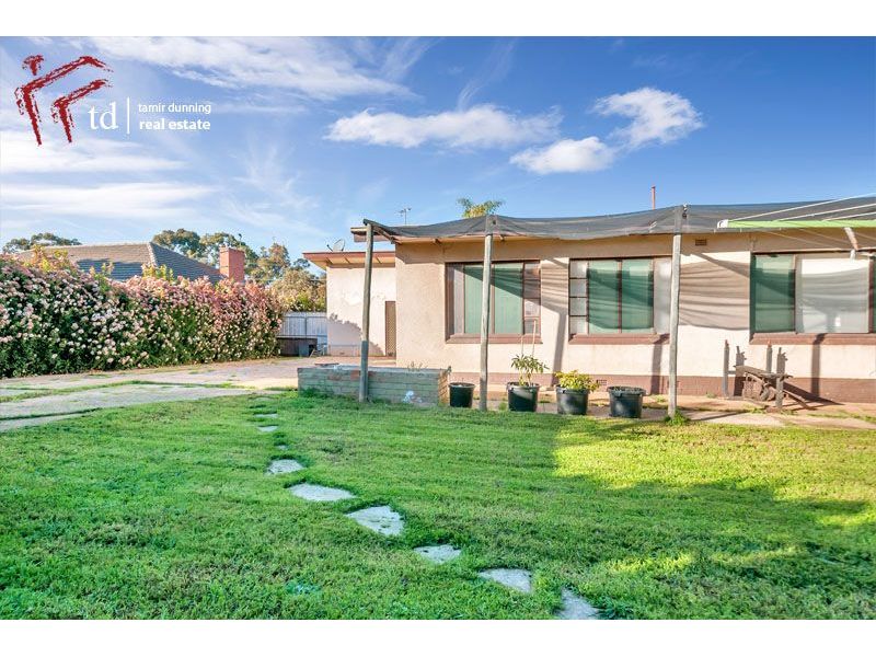 38 Branson Avenue, Clearview  SA 5085