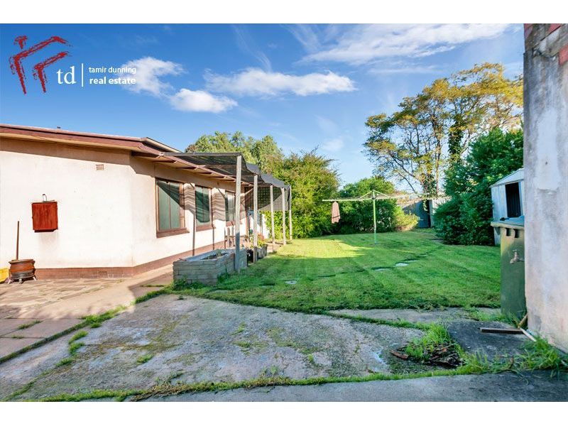 38 Branson Avenue, Clearview  SA 5085