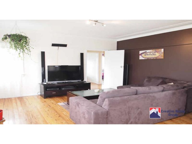 8 Yuruga Avenue, Doonside  NSW 2767