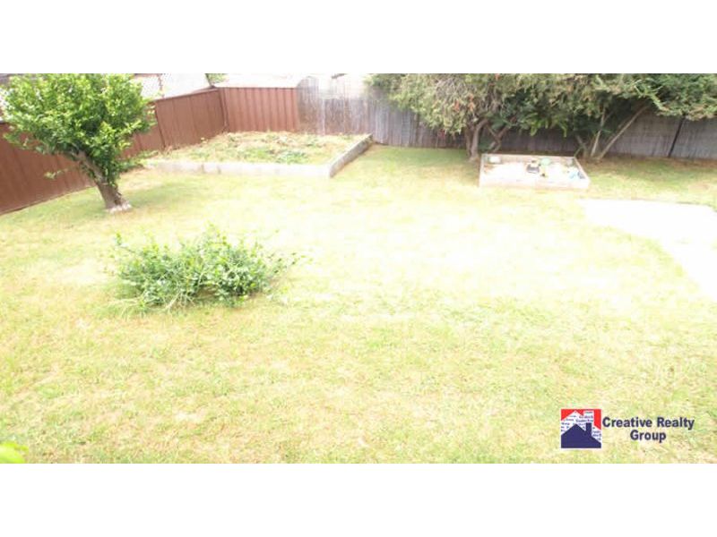 8 Yuruga Avenue, Doonside  NSW 2767