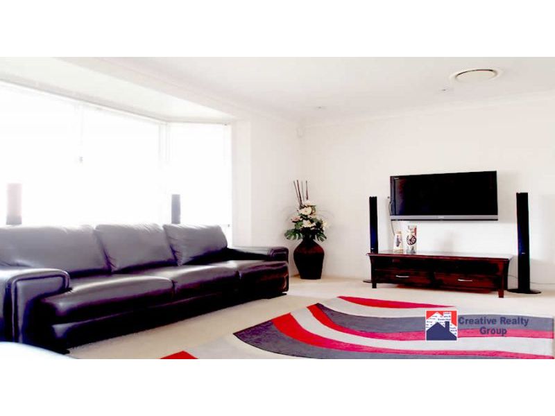 13 Samuel Place, Quakers Hill NSW 2763