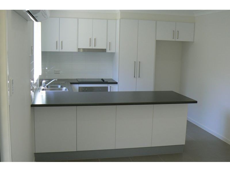 4/11-13 Montree Circuit, Kallangur QLD 4503