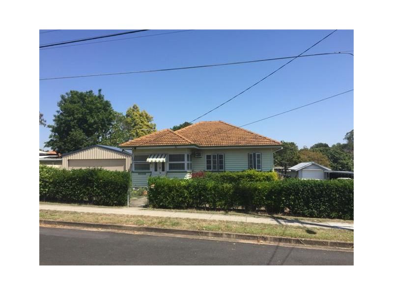 North Booval QLD 4304