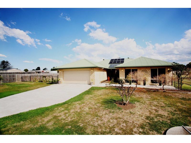 14 Ivory Close, Peak Crossing  QLD 4306