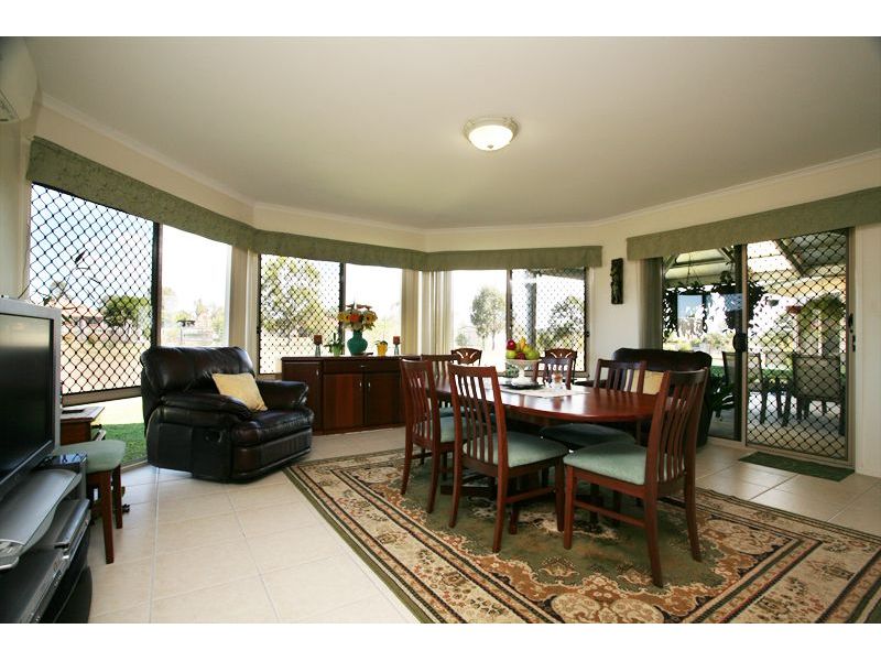 14 Ivory Close, Peak Crossing  QLD 4306