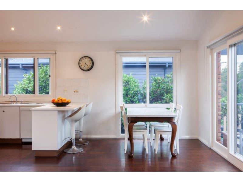 12 Travers Road, Curl Curl  NSW 2096