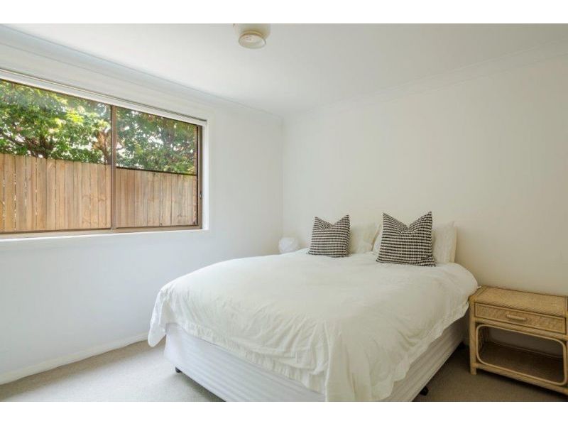 12 Travers Road, Curl Curl  NSW 2096