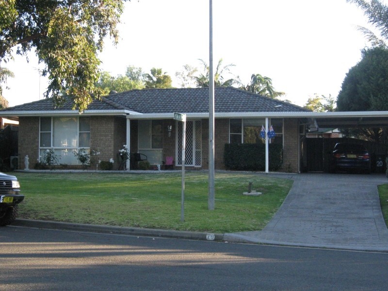 20 Henrietta Drive, Narellan NSW 2567
