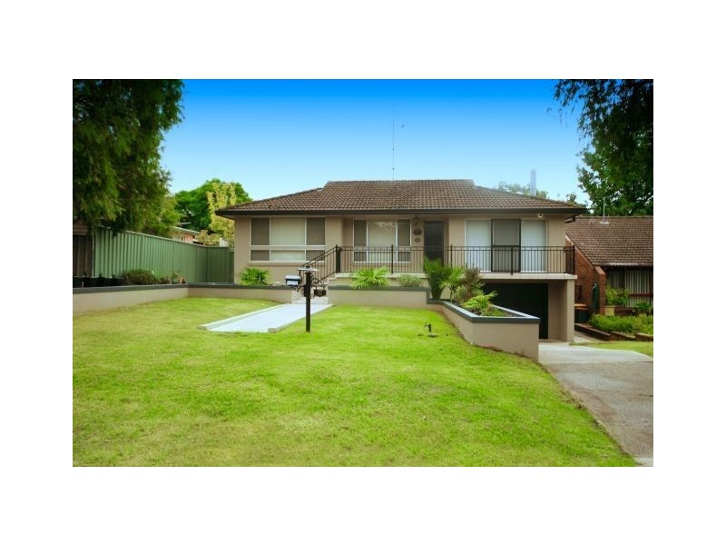 12 Cruikshank Avenue, Elderslie NSW 2570