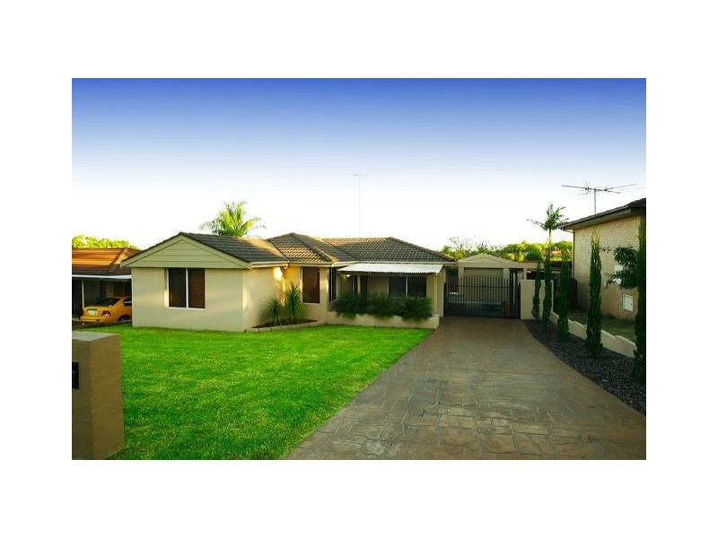 2E Eschol Park Drive, Eschol Park NSW 2558