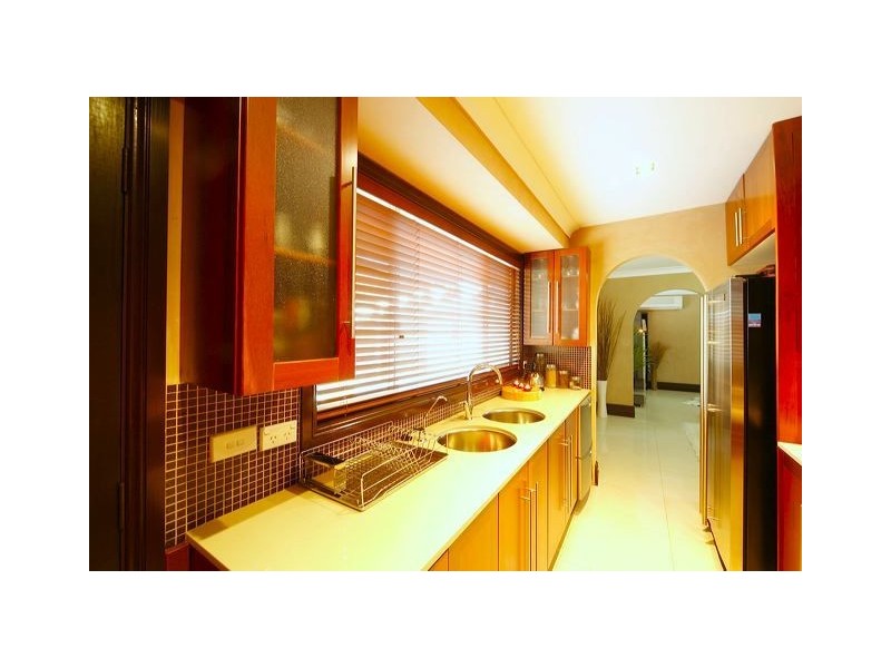 2E Eschol Park Drive, Eschol Park NSW 2558