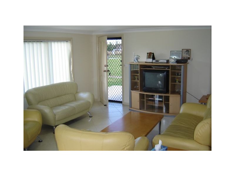 75 Kelvin Park Drive, Bringelly NSW 2556