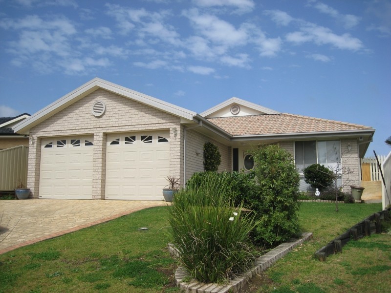 6 Pomaderris Circuit, Mount Annan NSW 2567