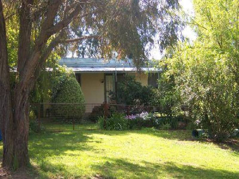 582  Carabost Road, Humula NSW 2652