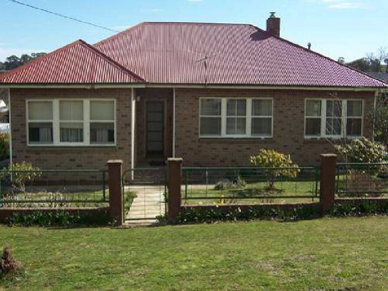 35 King Street, Tumbarumba NSW 2653
