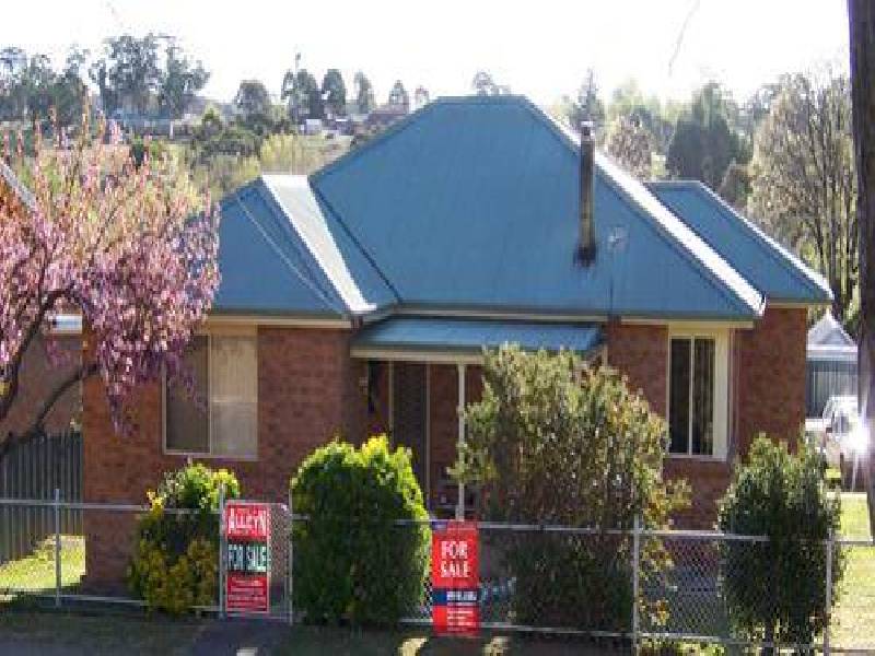 53  Murray Street, Tumbarumba NSW 2653