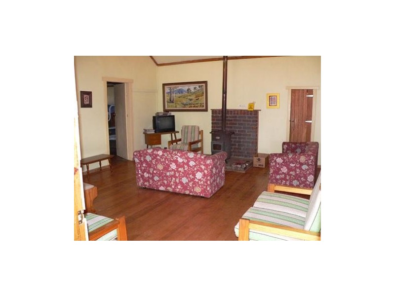 230  Bradley Drive, Tumbarumba NSW 2653
