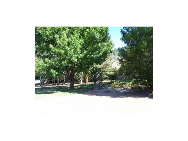 6  Harrow Street, Tumbarumba NSW 2653