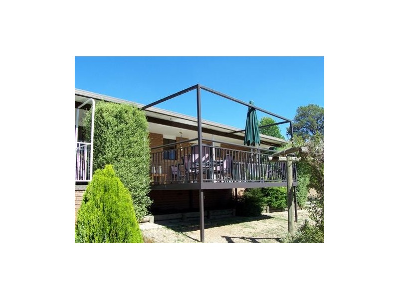 11  Park Street, Tumbarumba NSW 2653