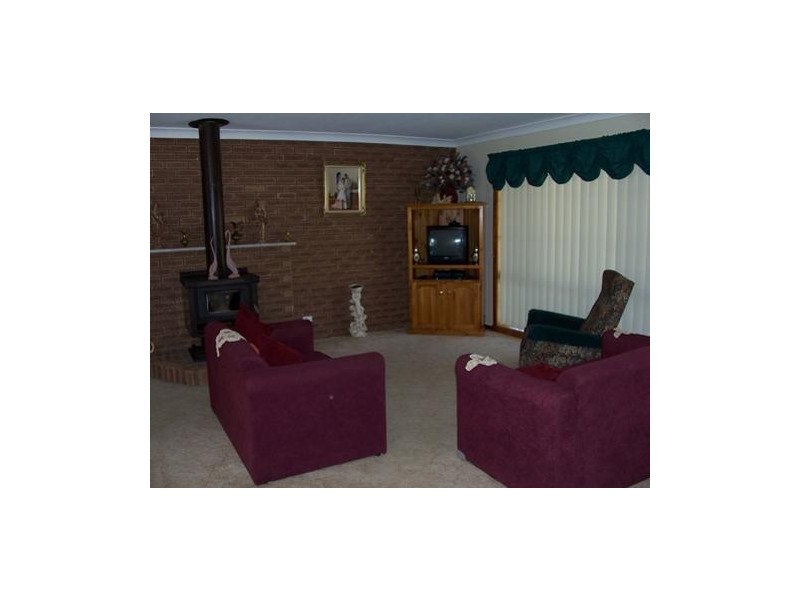 11  Park Street, Tumbarumba NSW 2653